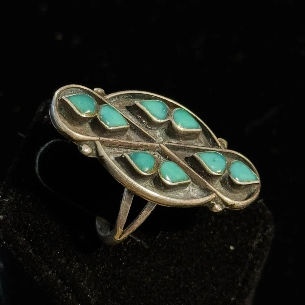 Vintage Native American Turquoise Sterling Silver Ring Size 6.75 - Picture 2 of 4